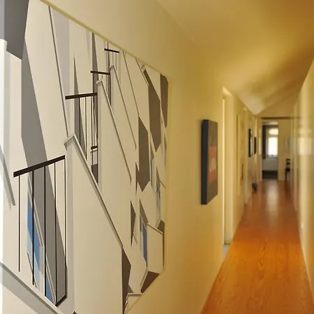Luxe And Luxuries - Apartment *