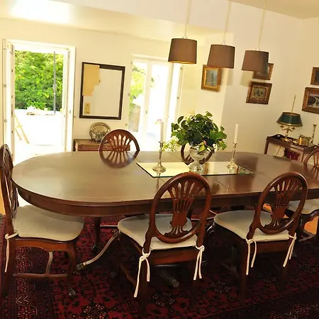 Luxe And Luxuries - Apartment *